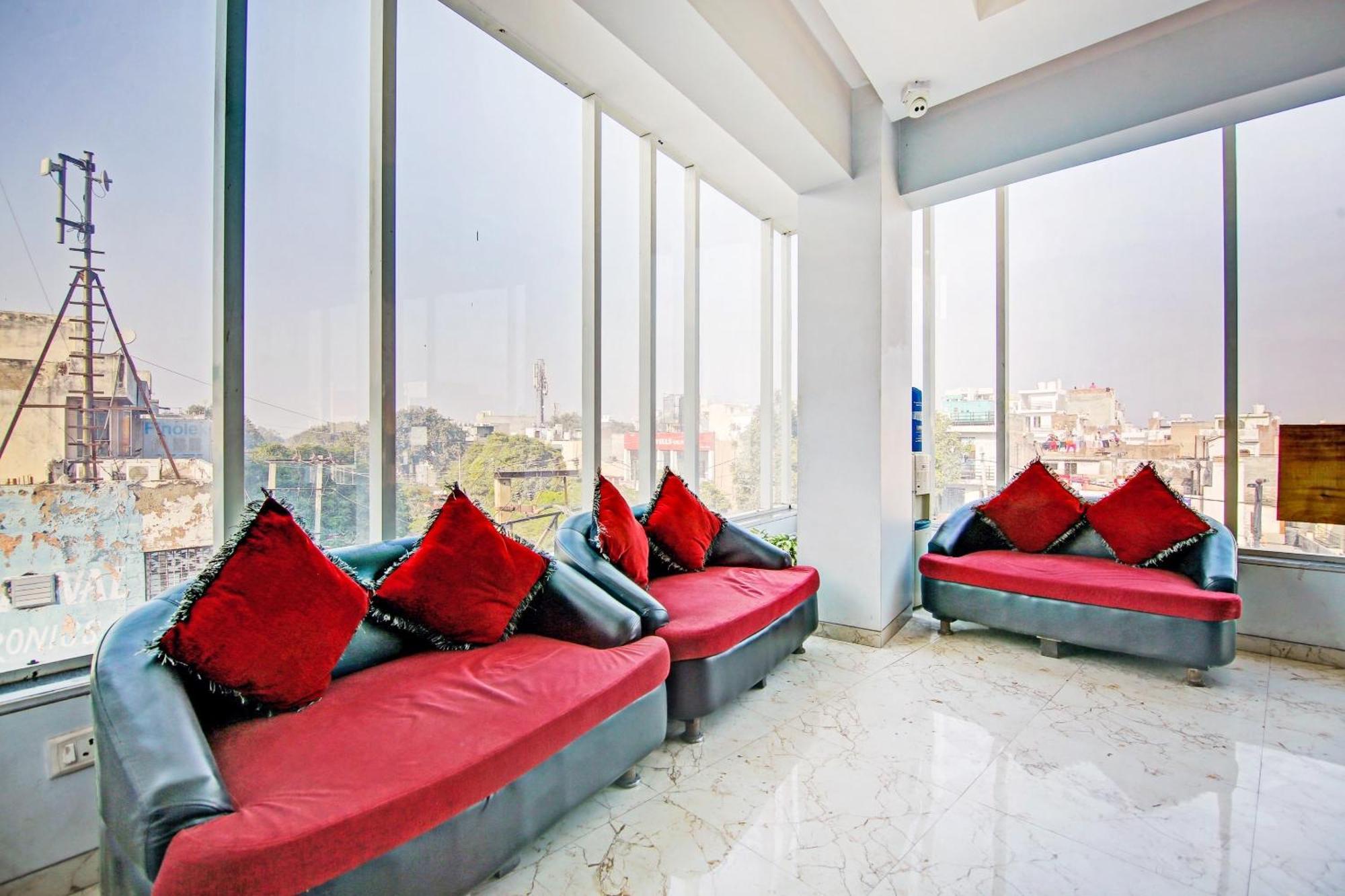 Super Townhouse Geetanjali Inn Gurgaon Dış mekan fotoğraf