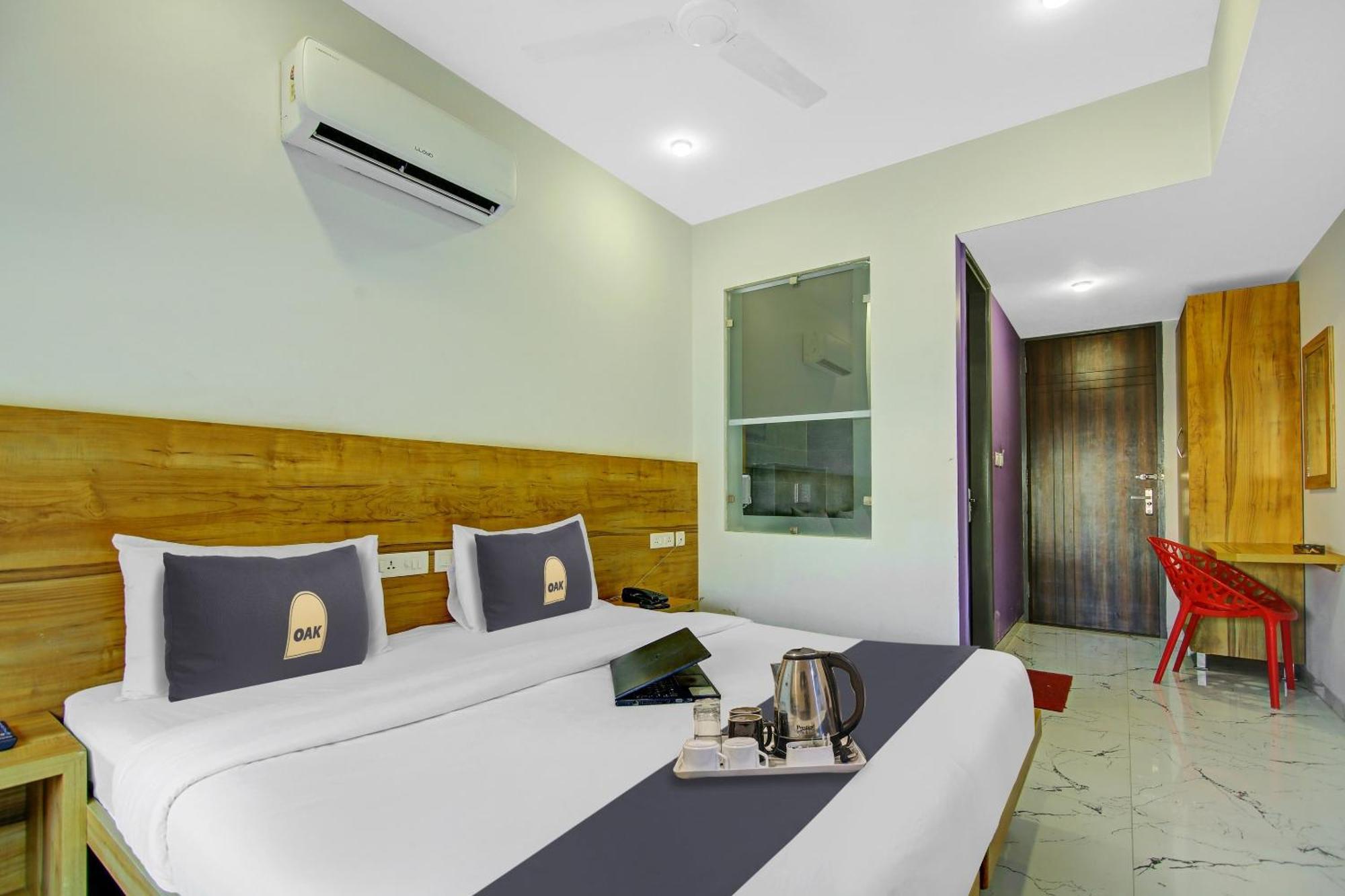 Super Townhouse Geetanjali Inn Gurgaon Dış mekan fotoğraf